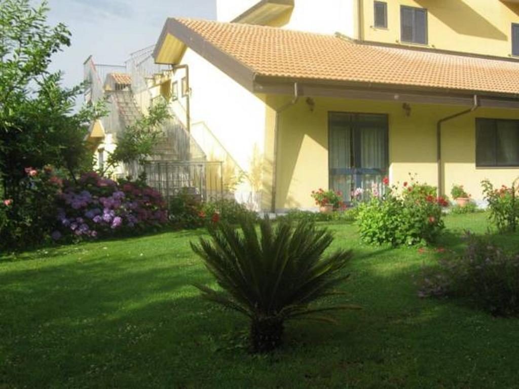 Del Riccio Hotel Martirano Exterior photo